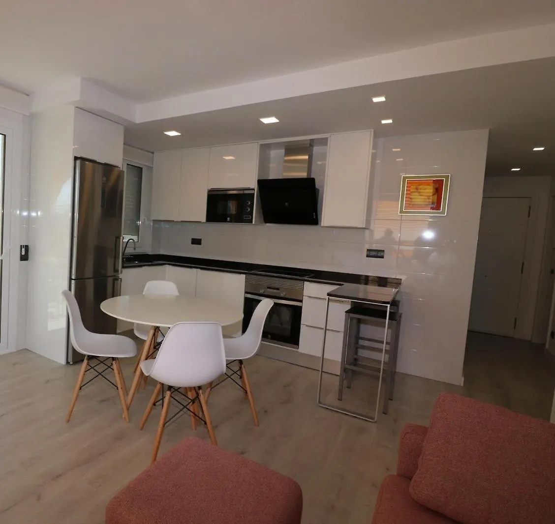 Apartamento Varias Piscinas Salida Directa A La Playa Salou